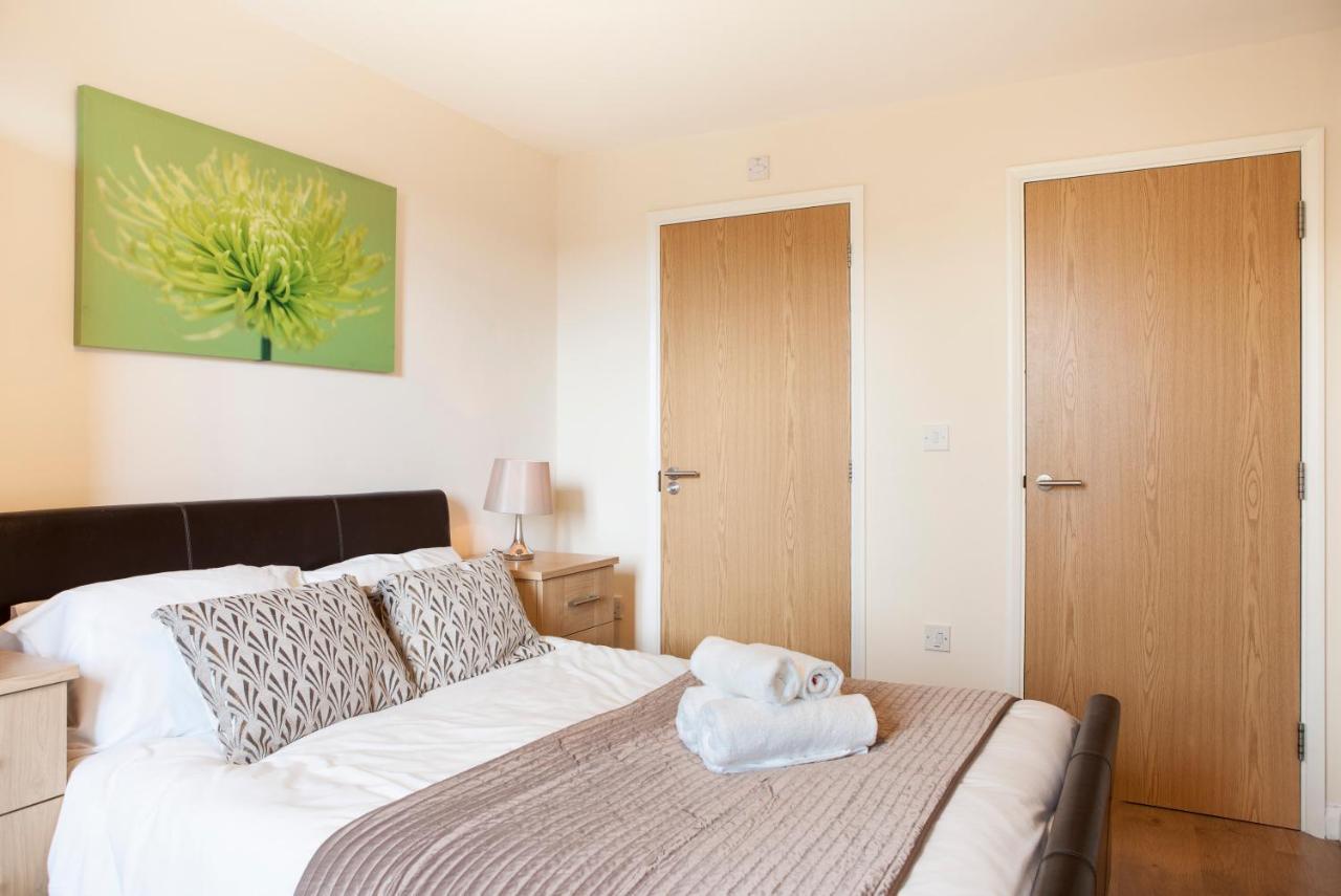 Appartement Millennium Plaza By Swa à Cheltenham Extérieur photo