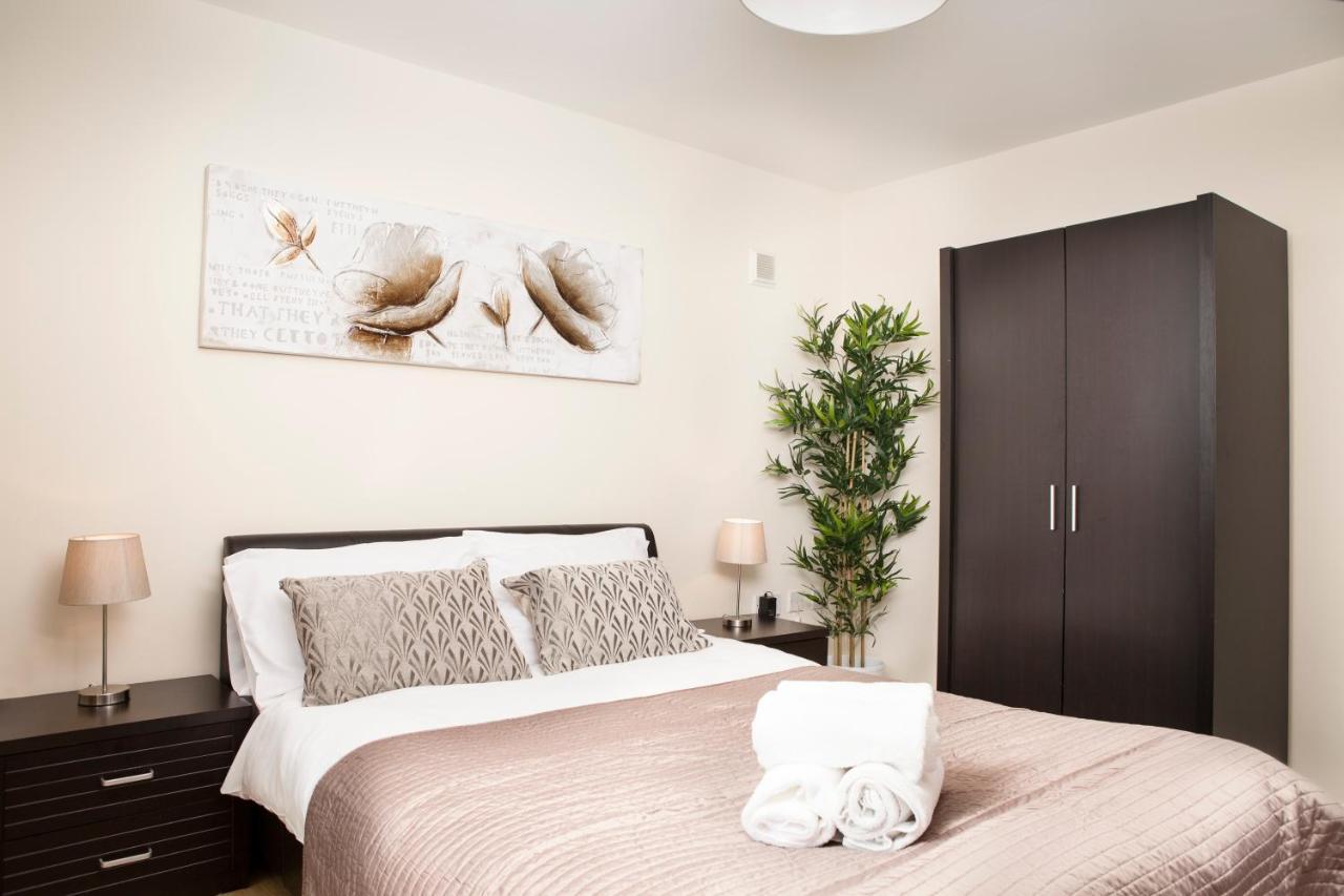 Appartement Millennium Plaza By Swa à Cheltenham Extérieur photo